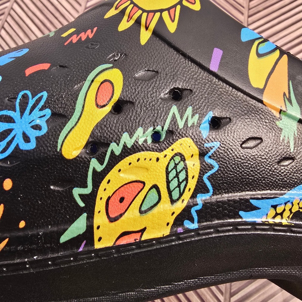 NEW Shoes For Crews Radium Black Multi Festive Print Slip Resistant Clogs M8 W10 - Picture 11 of 15